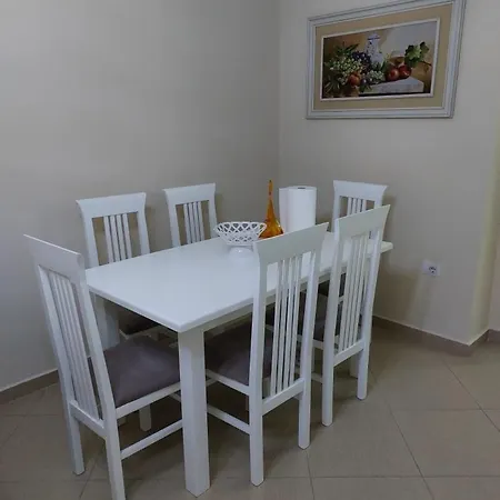Arsen Apartment Vlorë Exteriör bild