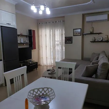 Arsen Apartment Vlorë Exteriör bild
