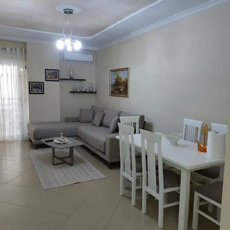 Arsen Apartment Vlorë Exteriör bild