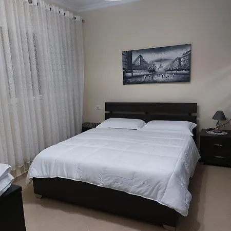 Arsen Apartment Vlorë Exteriör bild